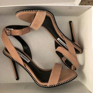 sylvie sandal steve madden